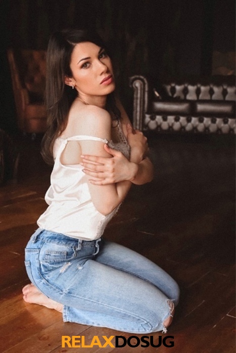  Кристина 32813